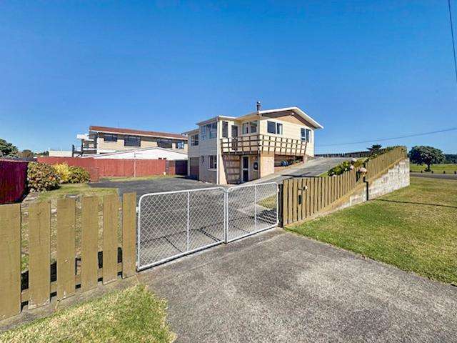34 Linklater Avenue Foxton Beach_1