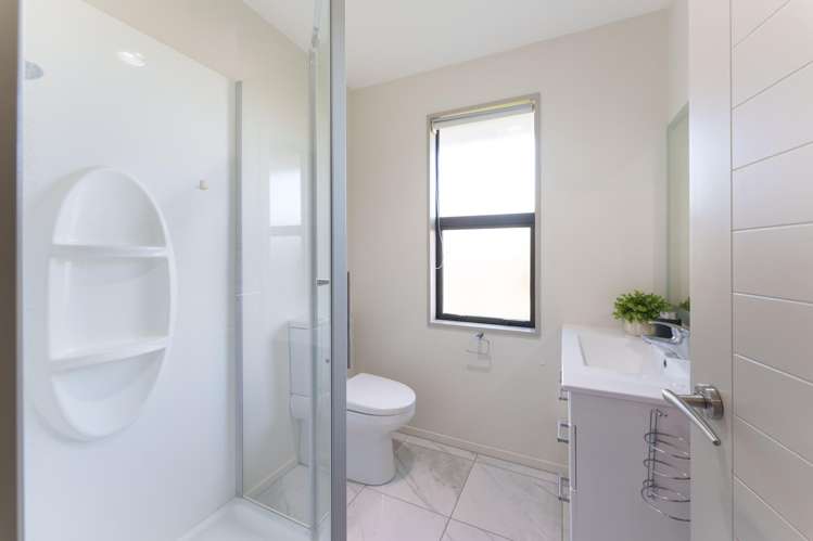 16 Sylvia Street Parklands_7