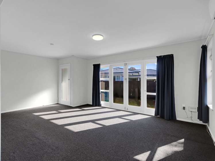 9 Panair Crescent_5