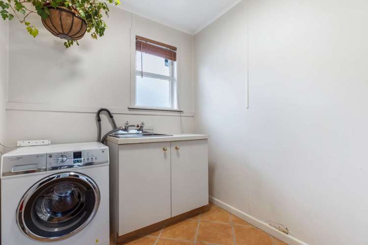 22 Glengarry Road Glen Eden_11