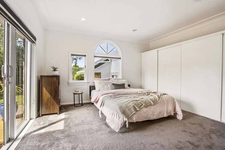 70 Moana Avenue One Tree Hill_12