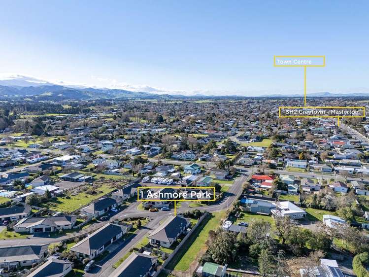 1 Ashmore Park Road Carterton_18