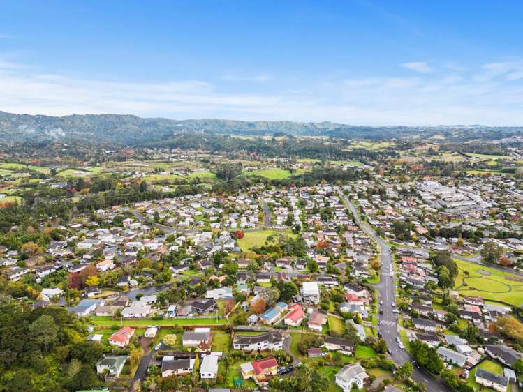 106 Solar Road Glen Eden_15