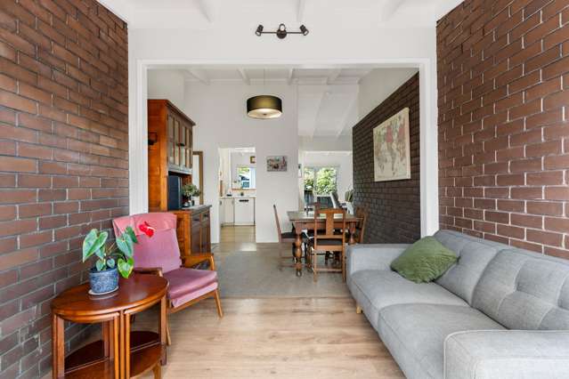 7 First View Avenue Beachlands_1