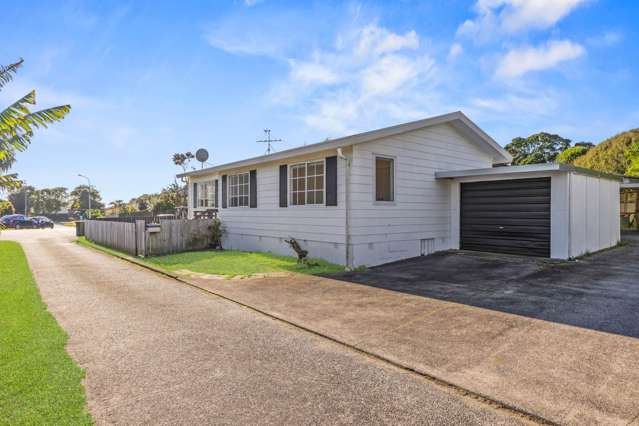 1/8 Sparrow Place Manurewa_3