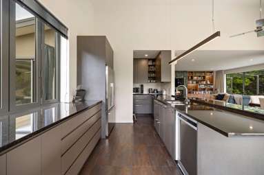 44 Springbank Grove_2