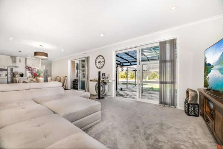 8 DORNAL PLACE Pokeno_7