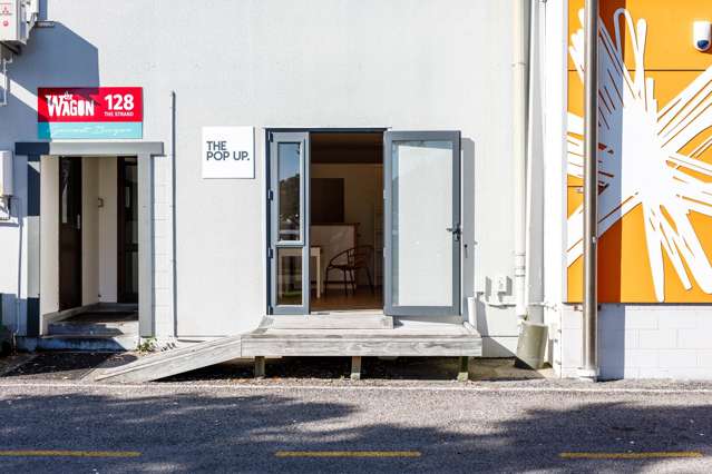 2/126 The Strand Whakatane_3