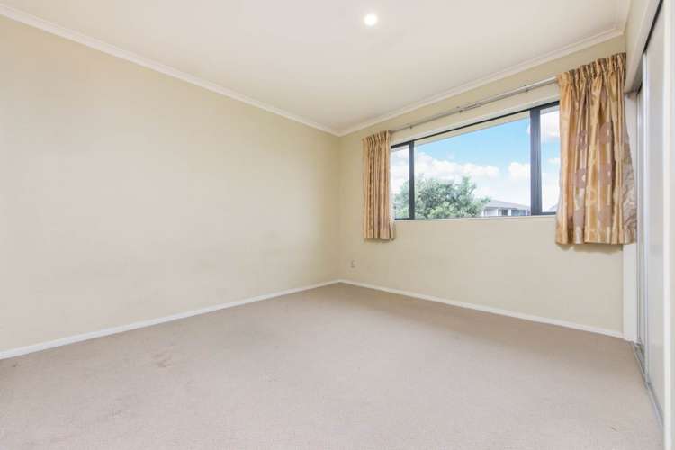 1 Triumph Road Flat Bush_8
