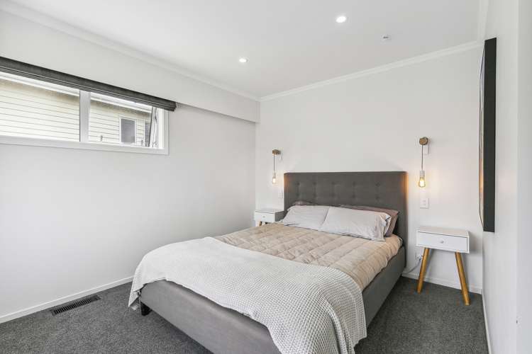 22 Waiwera Crescent Maupuia_8