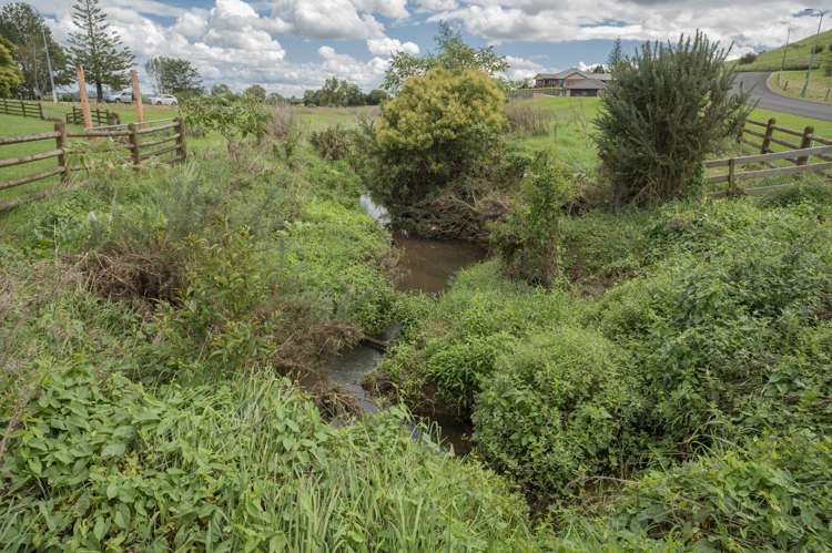 1 Colin Drive Paeroa_21