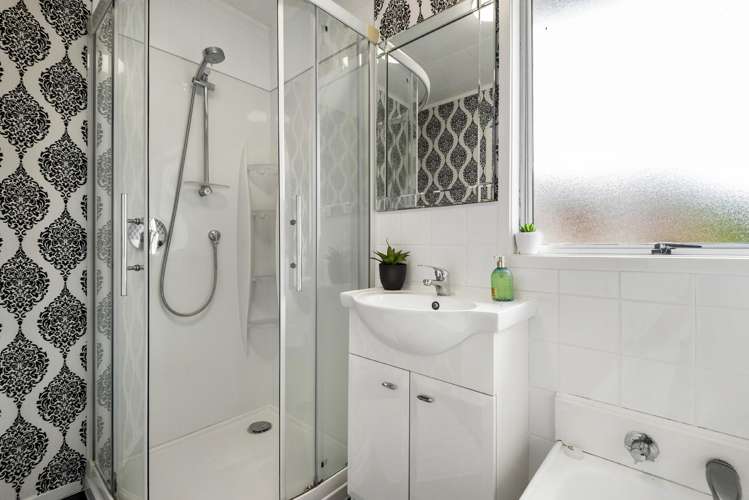 98 Spinella Drive Bayview_10