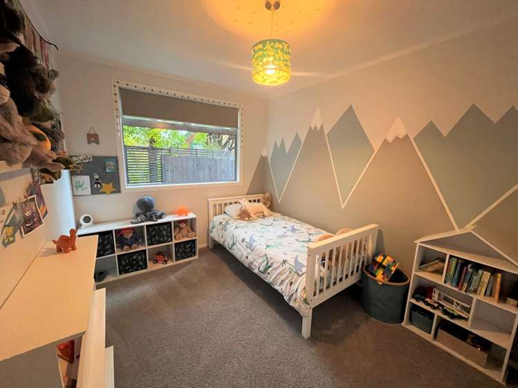 72 Laingholm Drive Laingholm_9