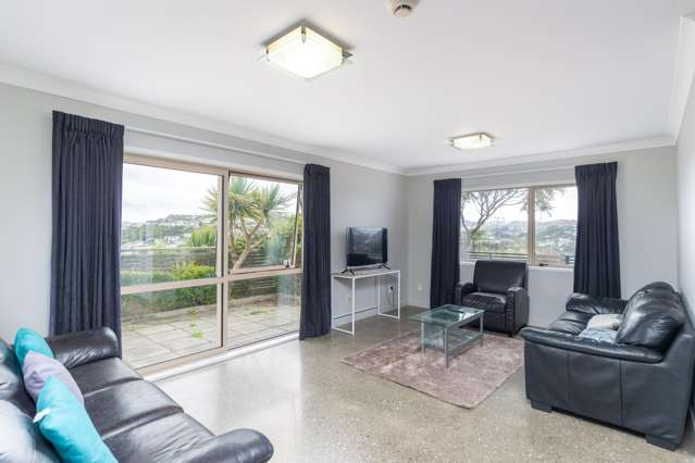Stunning Family Home In Newlands!