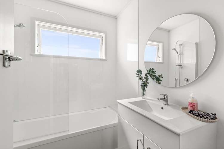 9 Whitby Crescent Flaxmere_7