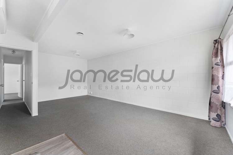 44 Chippendale Crescent Birkdale_19