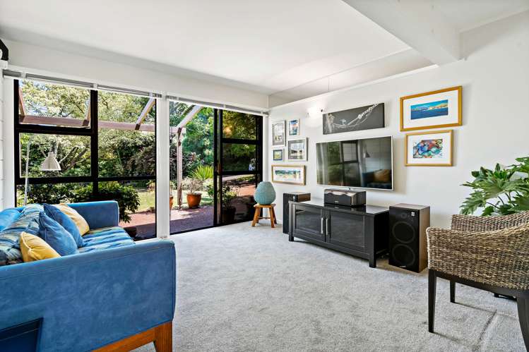 7 Helvetia Drive Browns Bay_17