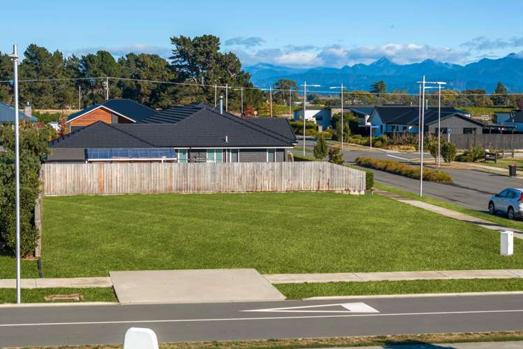 2 Kittyhawk Road Burleigh_6