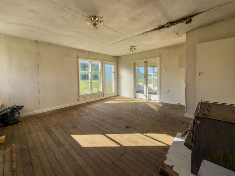 192 Yeomans Road Darfield_17