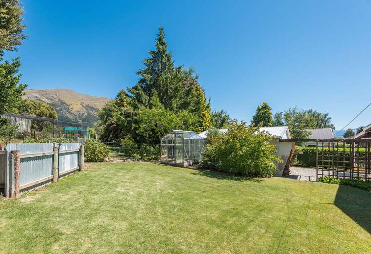 179 Capell Avenue Lake Hawea_12