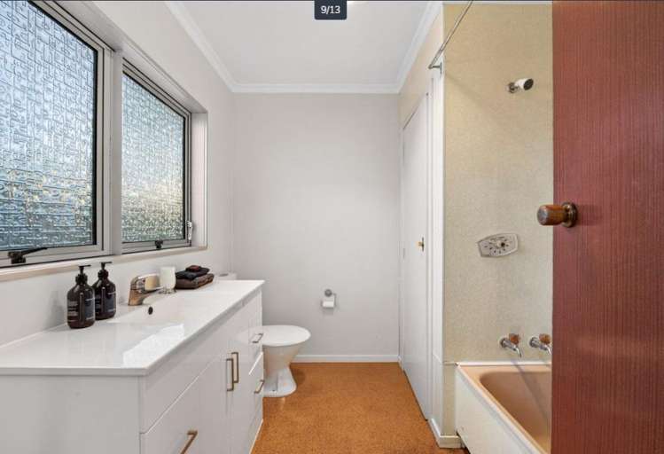 18b Barton Avenue 2105_6
