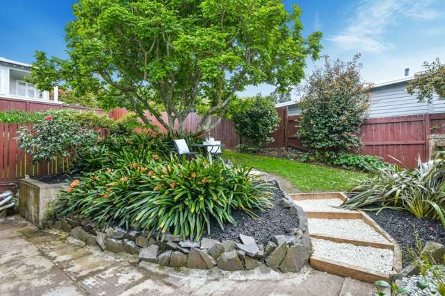 2/32 Lochiel Road Remuera_2