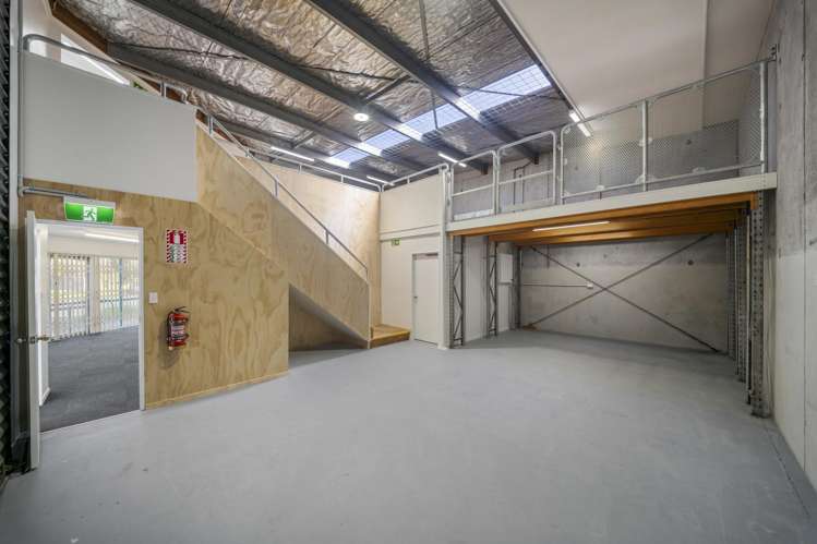 1/4087 Great North Road Kelston_3