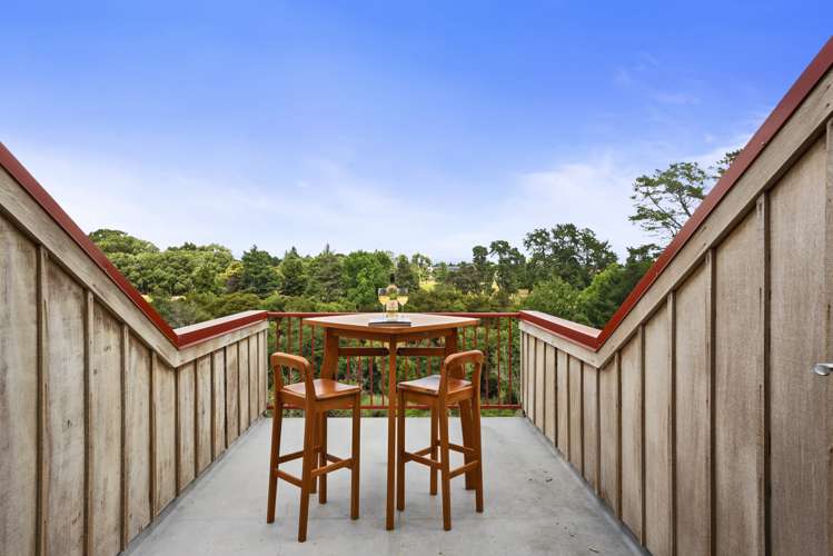 987 River Road Queenwood_23