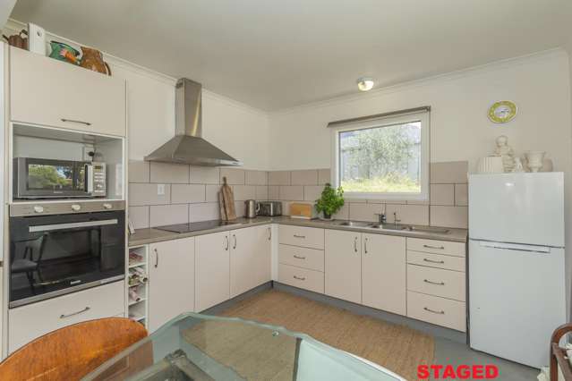 14 Hunia Terrace Himatangi Beach_2