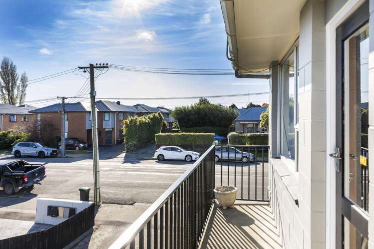 2/94 Huxley Street Sydenham_12