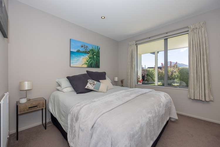 43 Hardie Place Albert Town_18