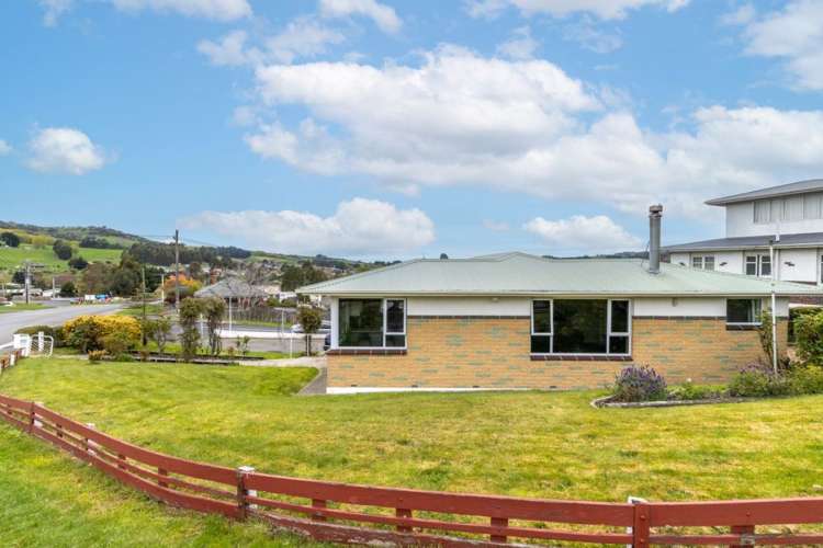 68 Waldron Crescent Green Island_17