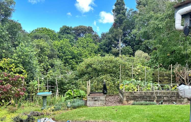 28 Kowhai Park Road Maunu_16