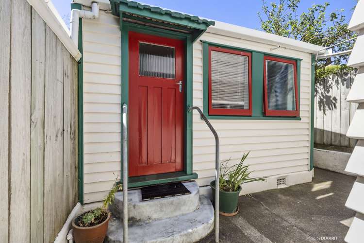 16 Moir Street Mount Victoria_11