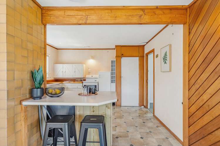 11 York Avenue Heretaunga_8