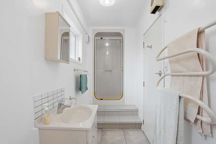 18 Manhattan Heights Glendene_18