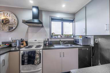 8 MacKenzie Street_4