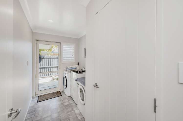 29 School Lane Kirwee_16