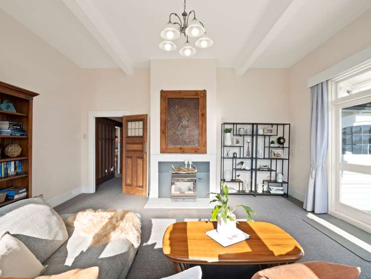 70 Easther Crescent Kew_3