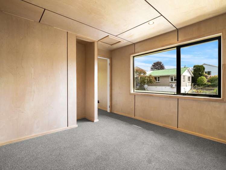 E/4 Longwood Avenue Mornington_11