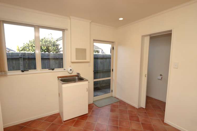 63 Kelvin Crescent Allenton_18