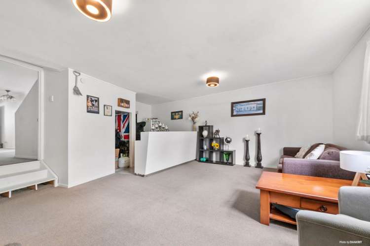 14 Allington Road Massey_10