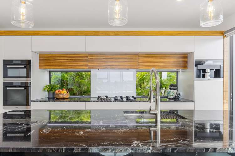 6 Discovery Drive Gulf Harbour_6