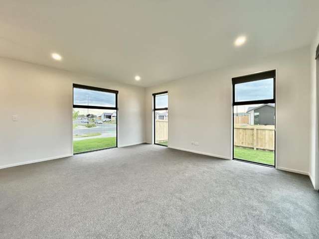 32 Whites Tramway Road 1447_4