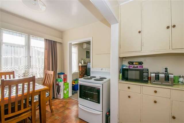 180 Maxwell Road Redwoodtown_2