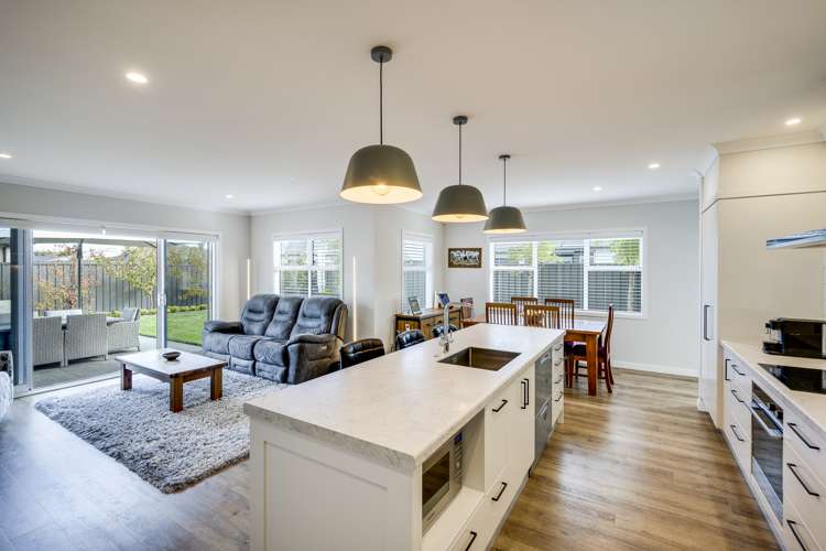 20 Young Place Taradale_4