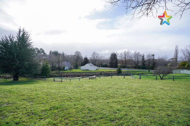 8 Hughies Lane Otautau_5