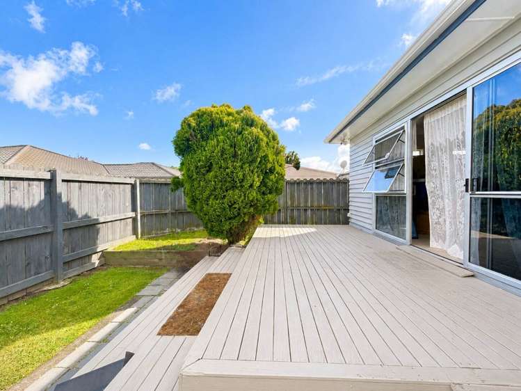 27 George Street Papakura_11