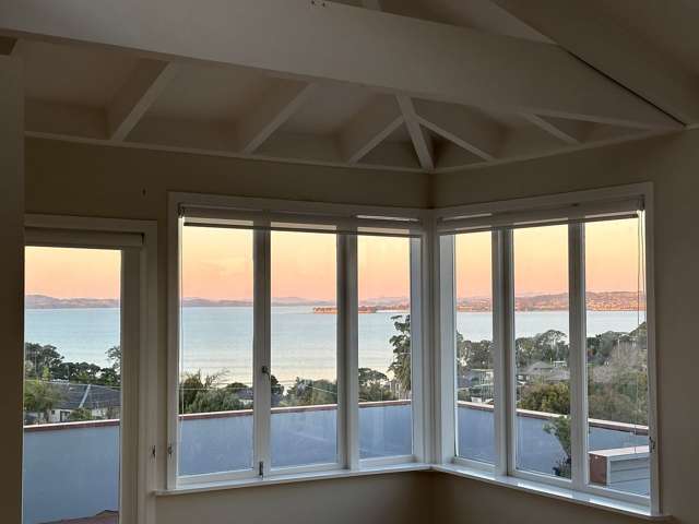 5 Colmar Road Mellons Bay_4