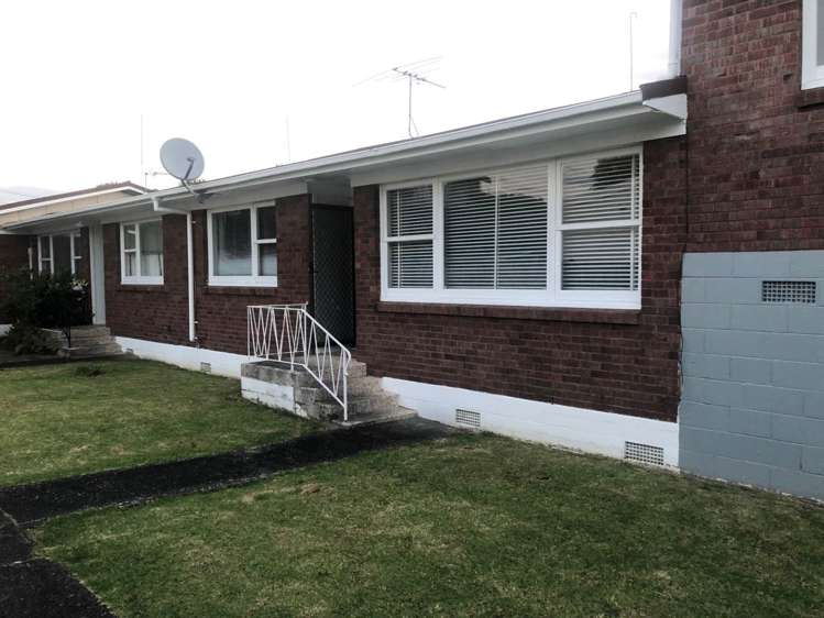 2/28 Saint Michaels Avenue Point Chevalier_0